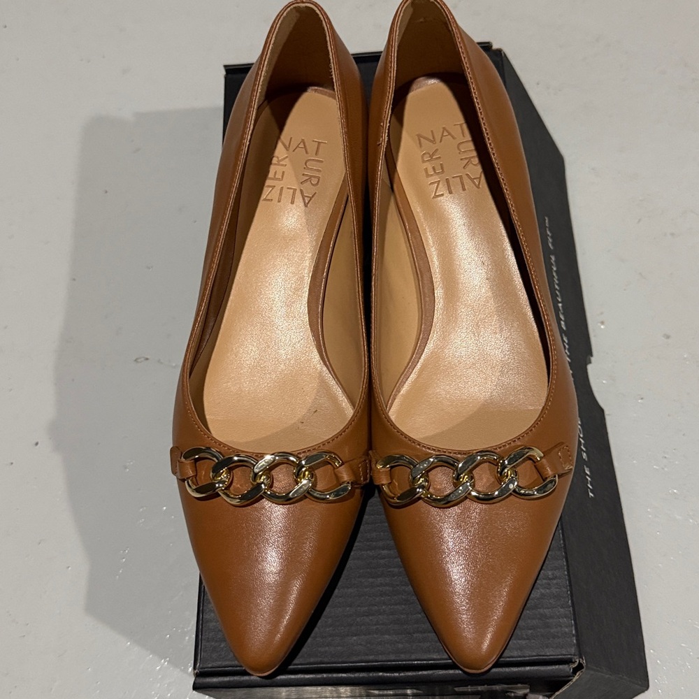 Naturalizer Brown Flats with Gold Chain Detail